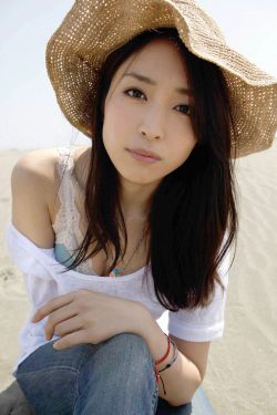 坐台小姐电影下载